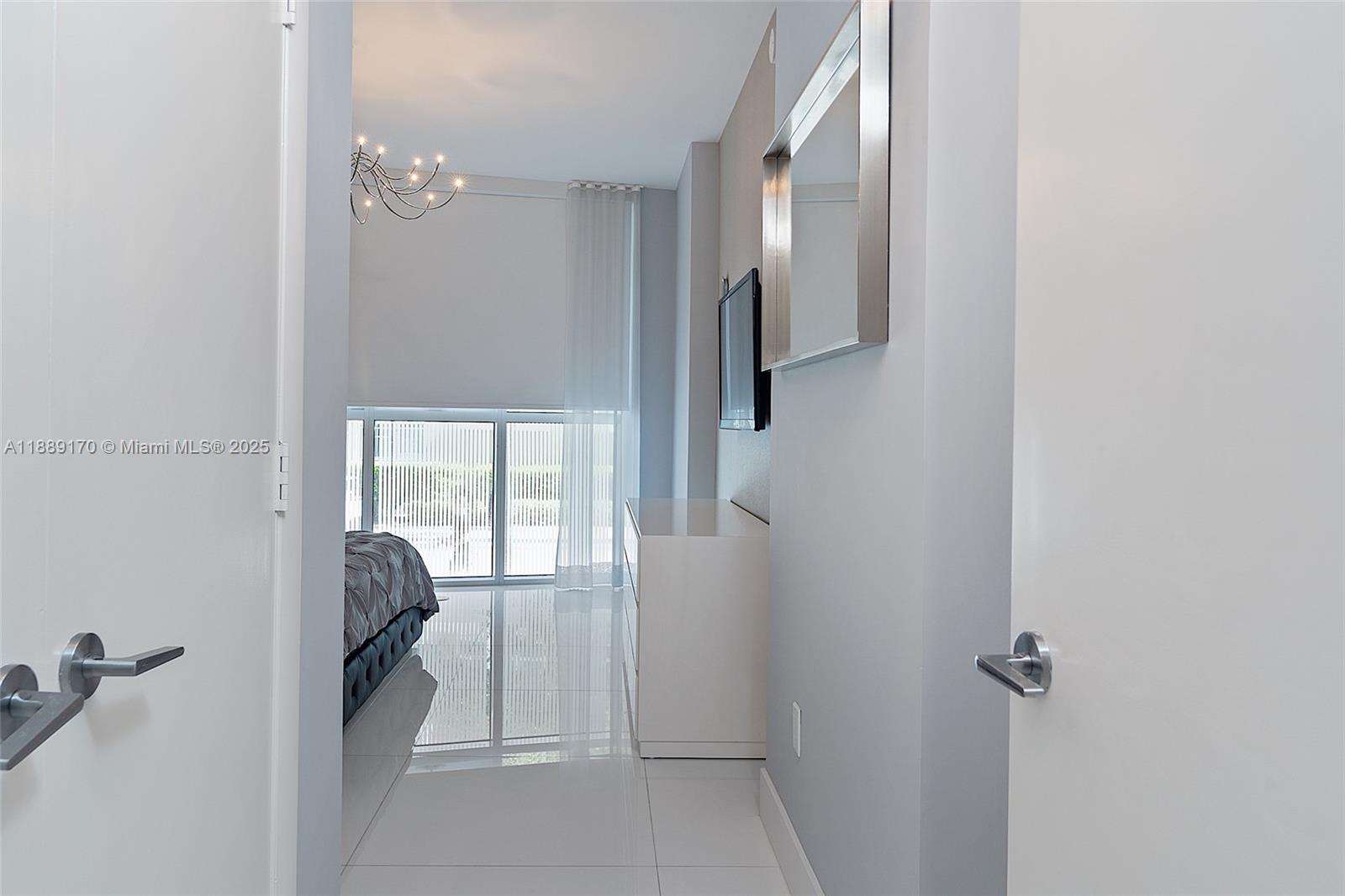 2020 N Bayshore #305, Miami FL 33137