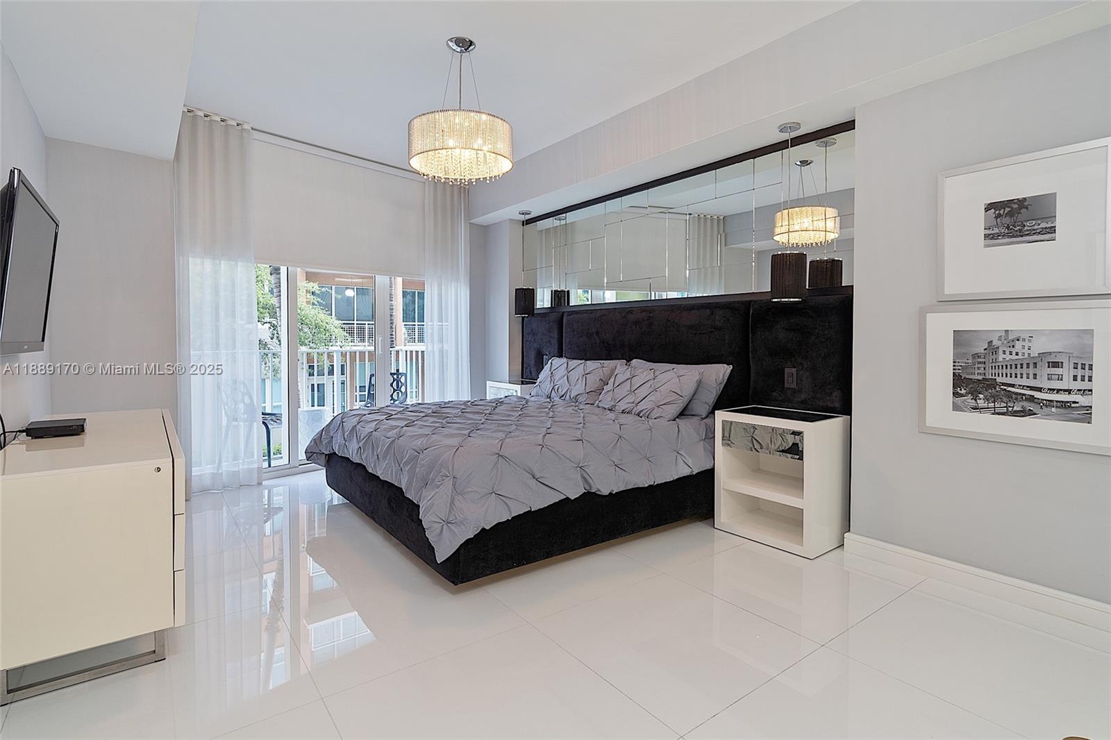 2020 N Bayshore #305, Miami FL 33137