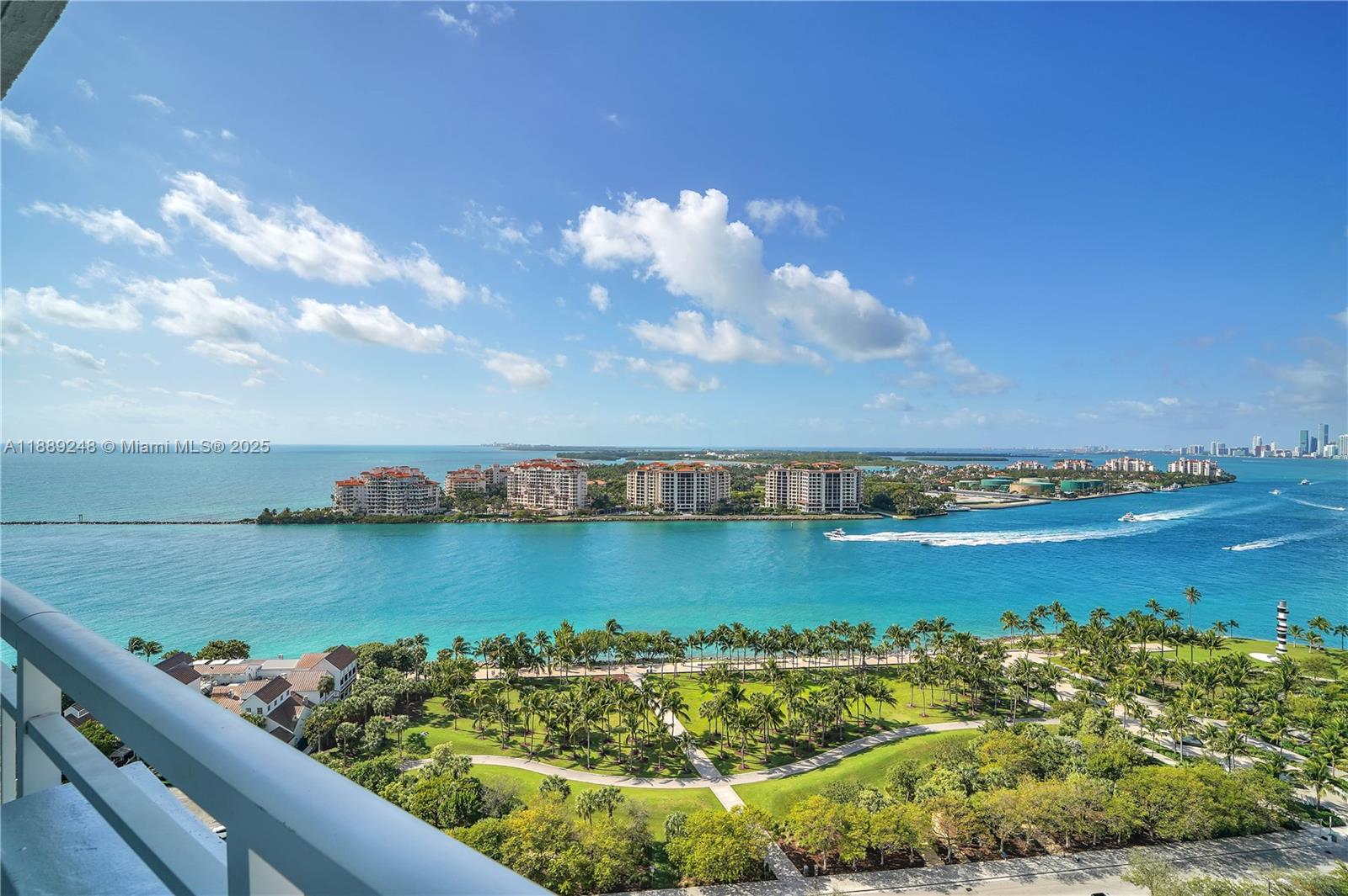400 S Pointe Dr #2305, Miami Beach FL 33139