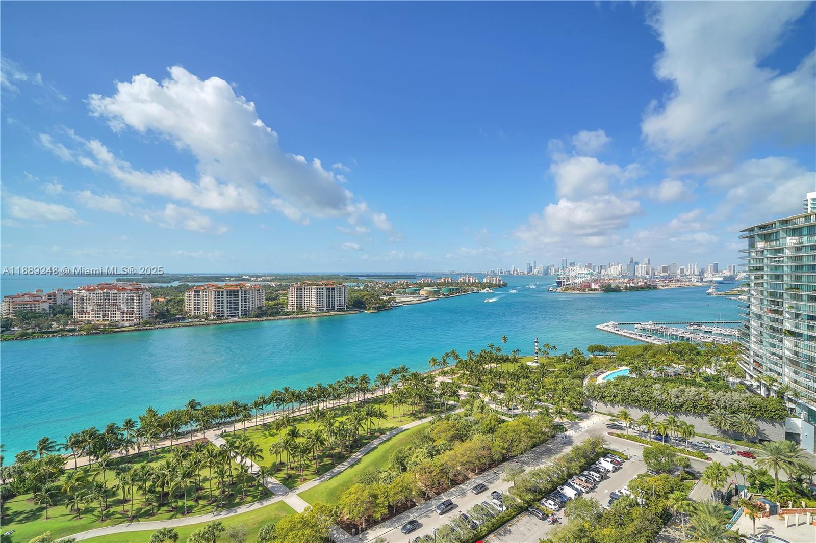400 S Pointe Dr #2305, Miami Beach FL 33139
