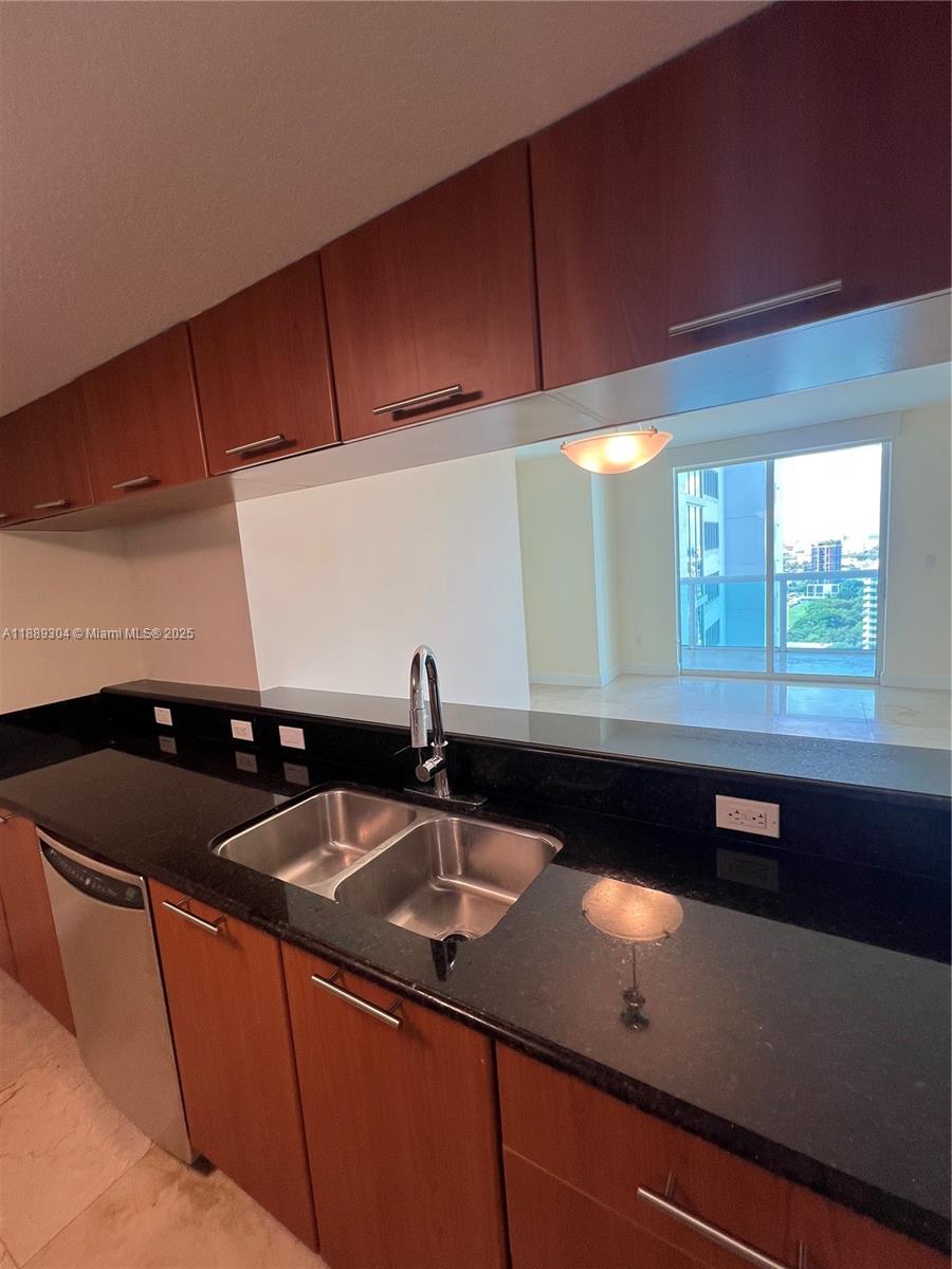 1800 N Bayshore Dr #2802, Miami FL 33132