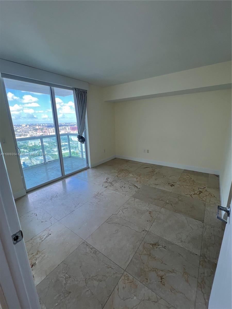 1800 N Bayshore Dr #2802, Miami FL 33132