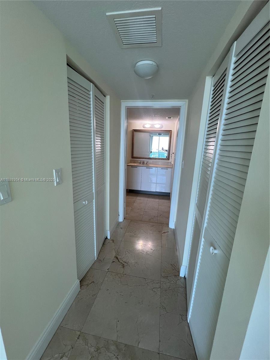 1800 N Bayshore Dr #2802, Miami FL 33132