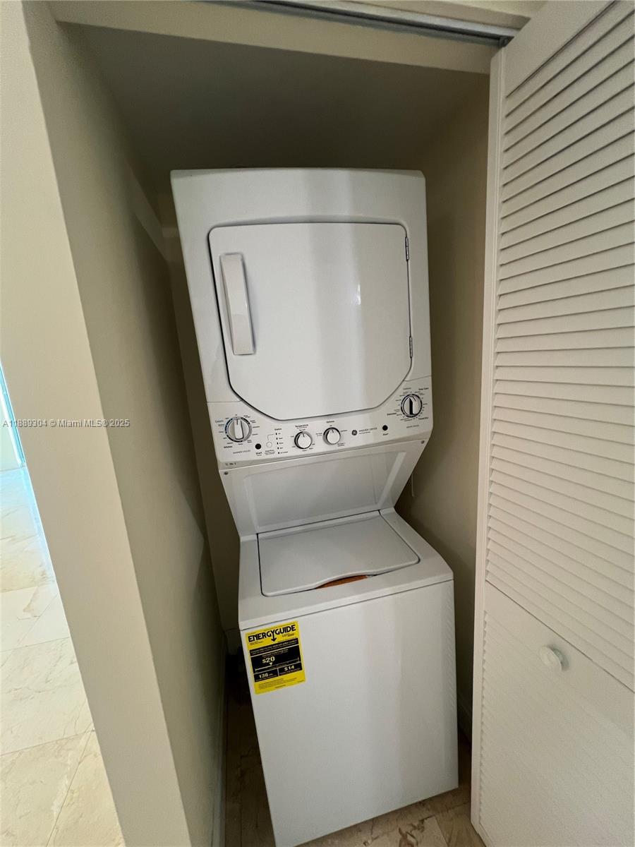 1800 N Bayshore Dr #2802, Miami FL 33132