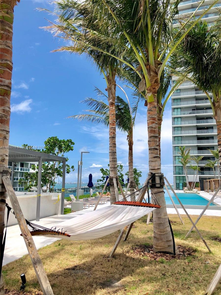 3131 NE 7TH AVENUE #2705, Miami FL 33137