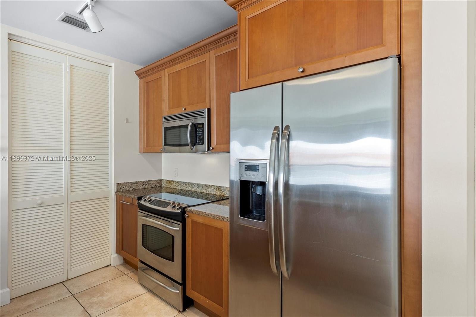 55 Merrick Way #814, Coral Gables FL 33134