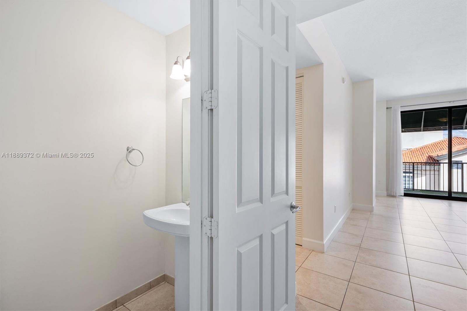 55 Merrick Way #814, Coral Gables FL 33134
