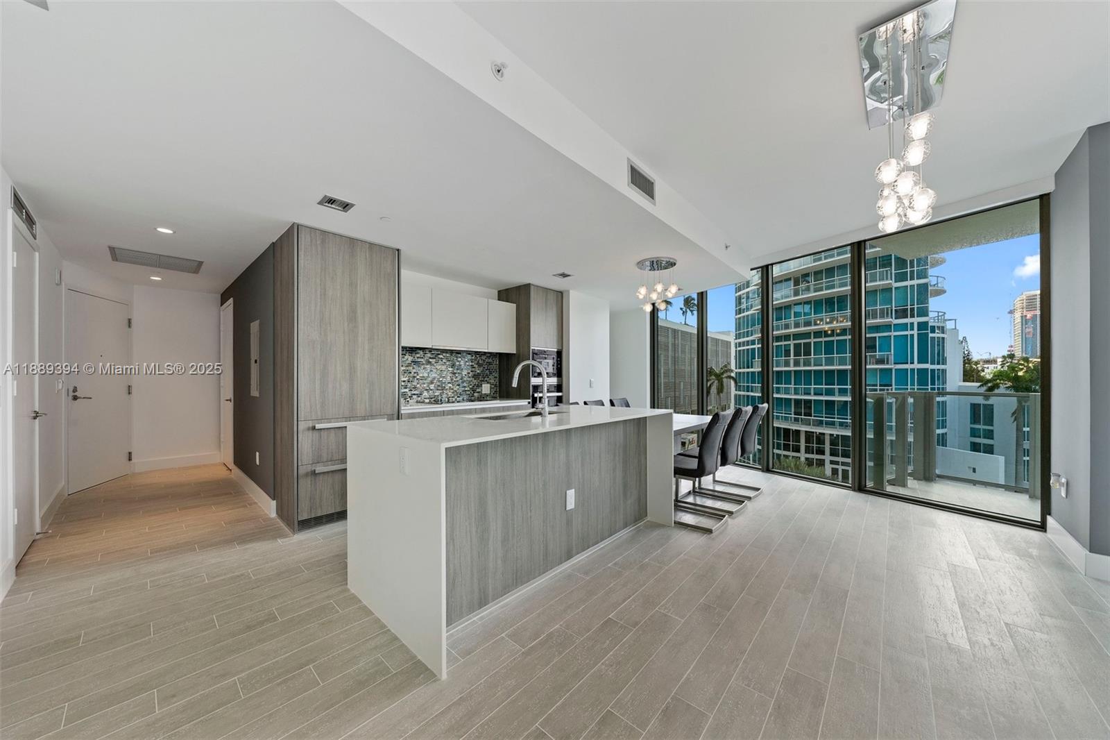 2900 NE 7th Ave #301, Miami FL 33137