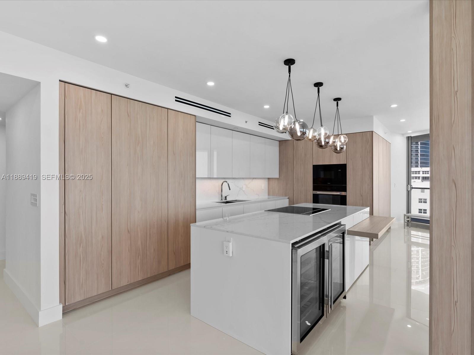 3101 S Ocean Dr #1608, Hollywood FL 33019