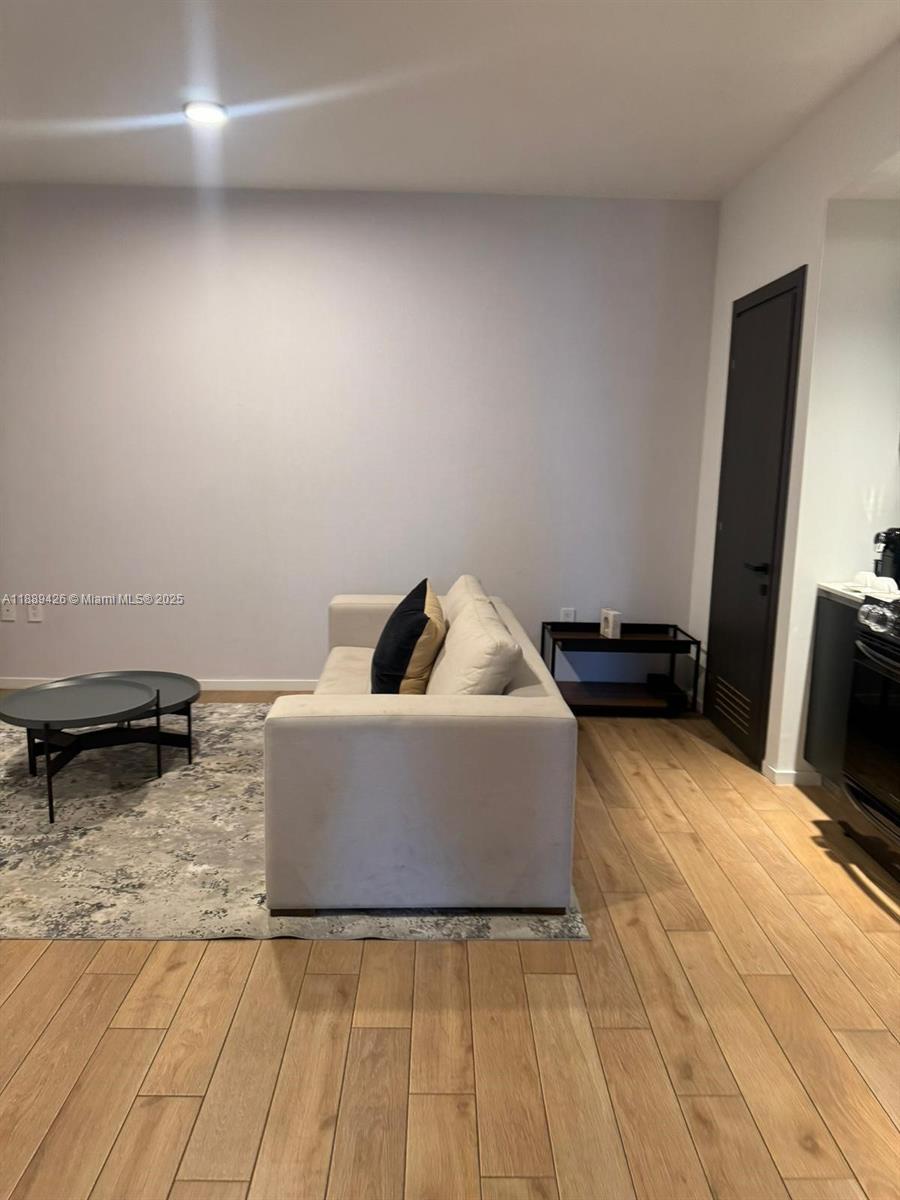 398 NE 5th St #2515, Miami FL 33132