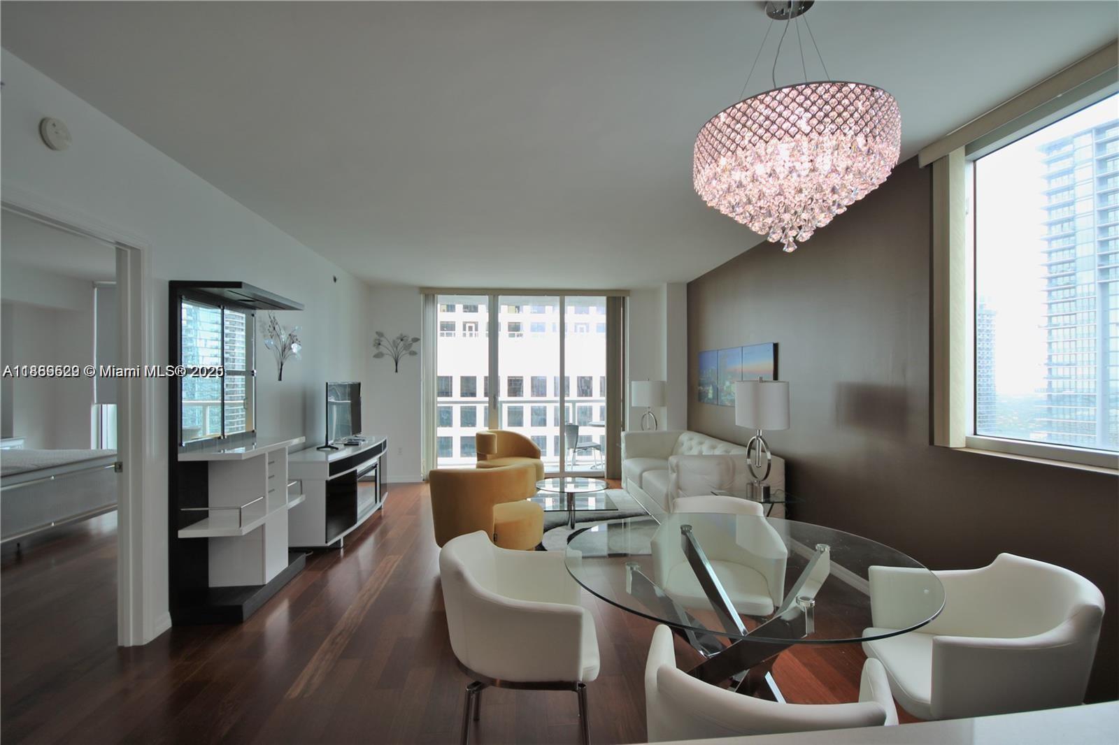 500 Brickell Ave #3510, Miami FL 33131