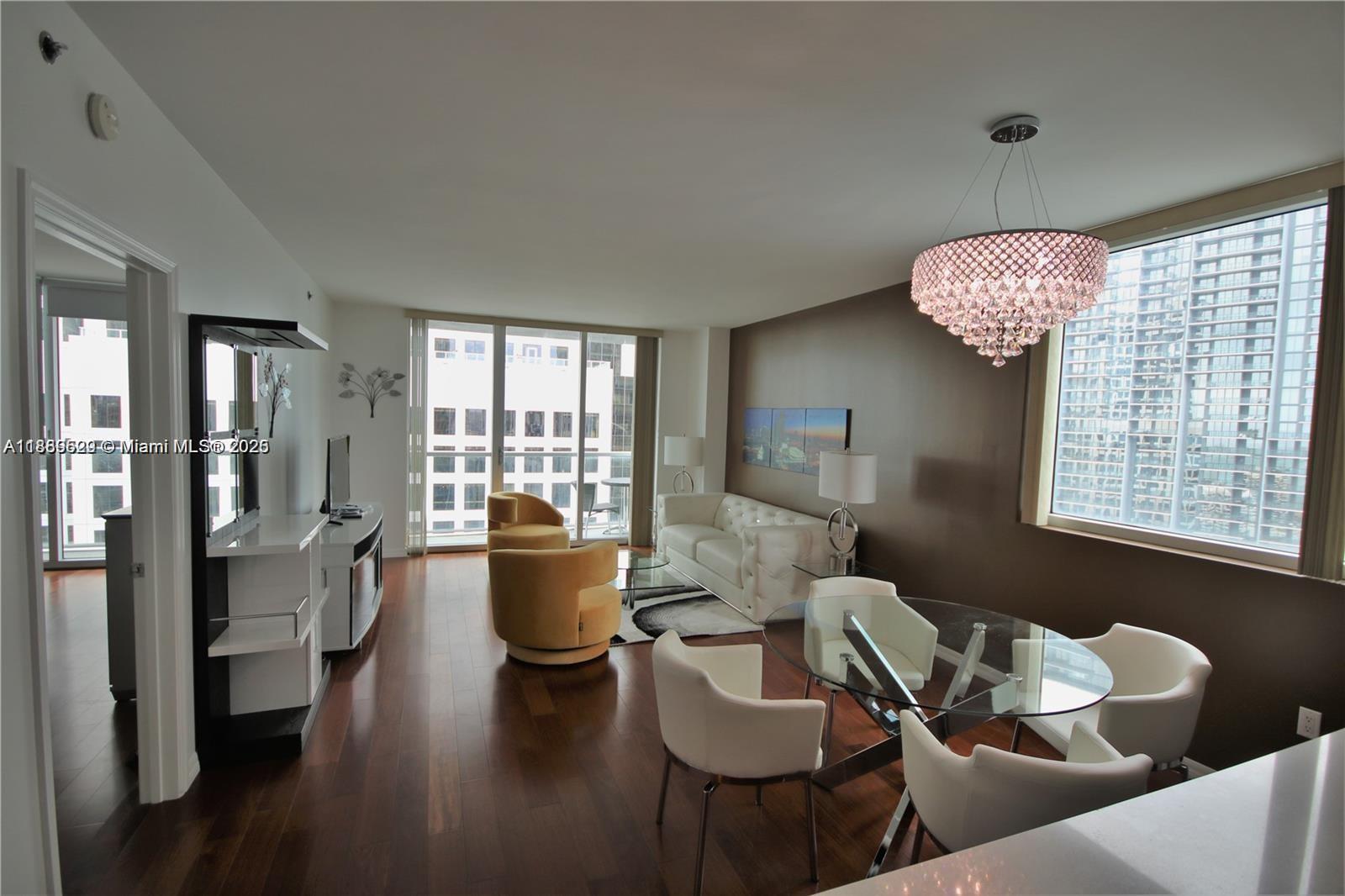500 Brickell Ave #3510, Miami FL 33131