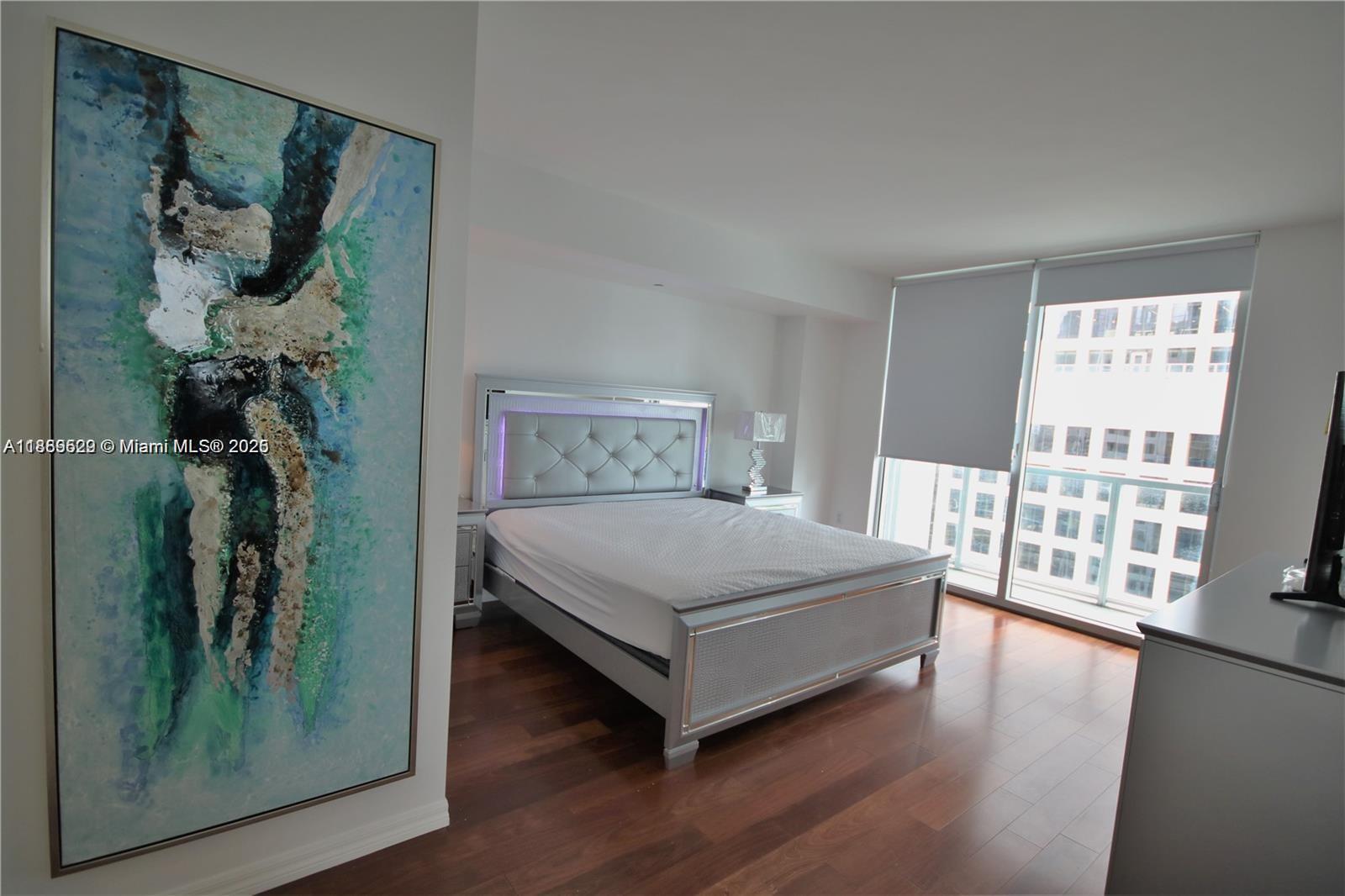 500 Brickell Ave #3510, Miami FL 33131