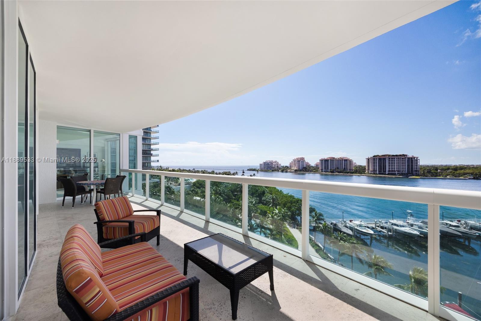 1000 S Pointe Dr #703, Miami Beach FL 33139