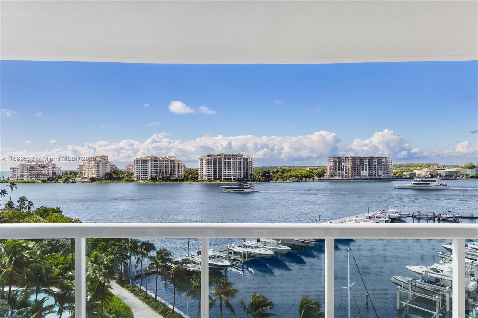 1000 S Pointe Dr #703, Miami Beach FL 33139