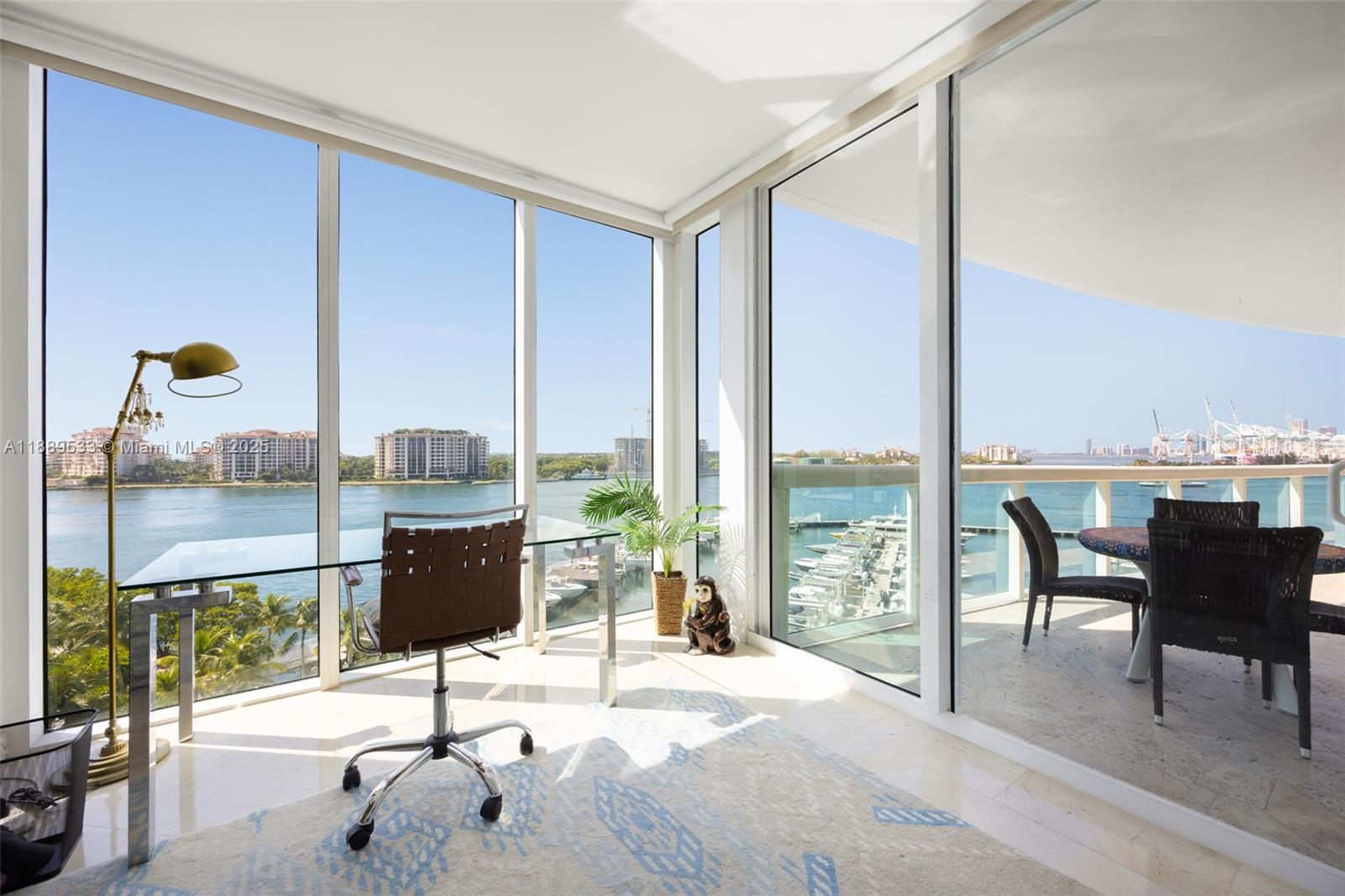 1000 S Pointe Dr #703, Miami Beach FL 33139