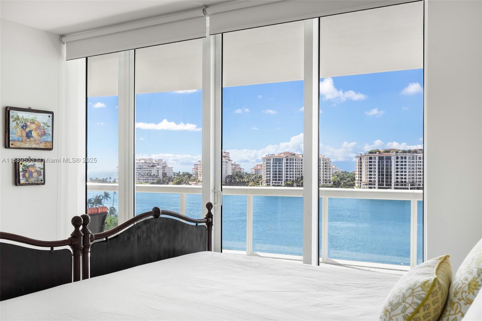 1000 S Pointe Dr #703, Miami Beach FL 33139