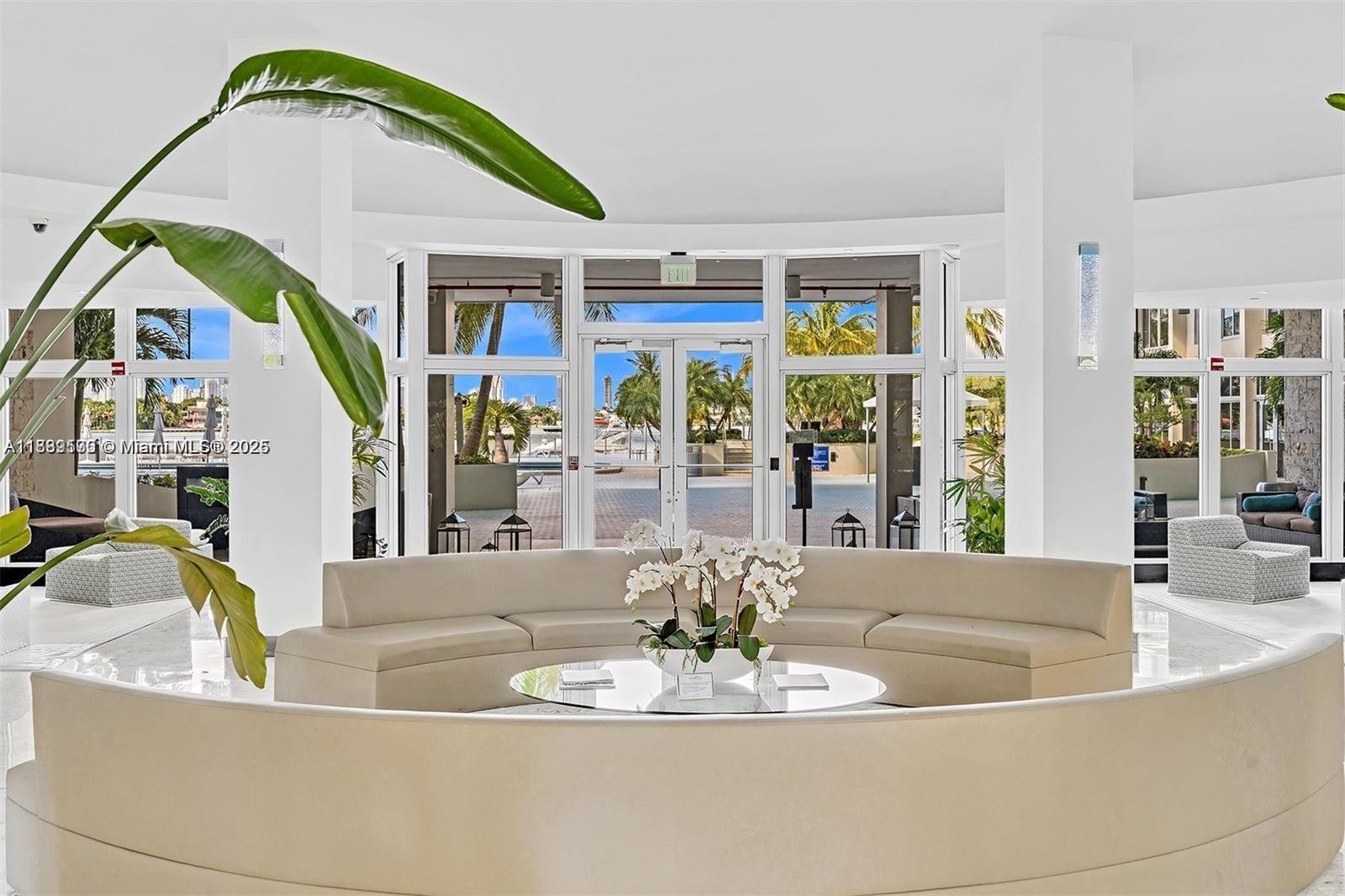 1200 West Ave #1008, Miami Beach FL 33139