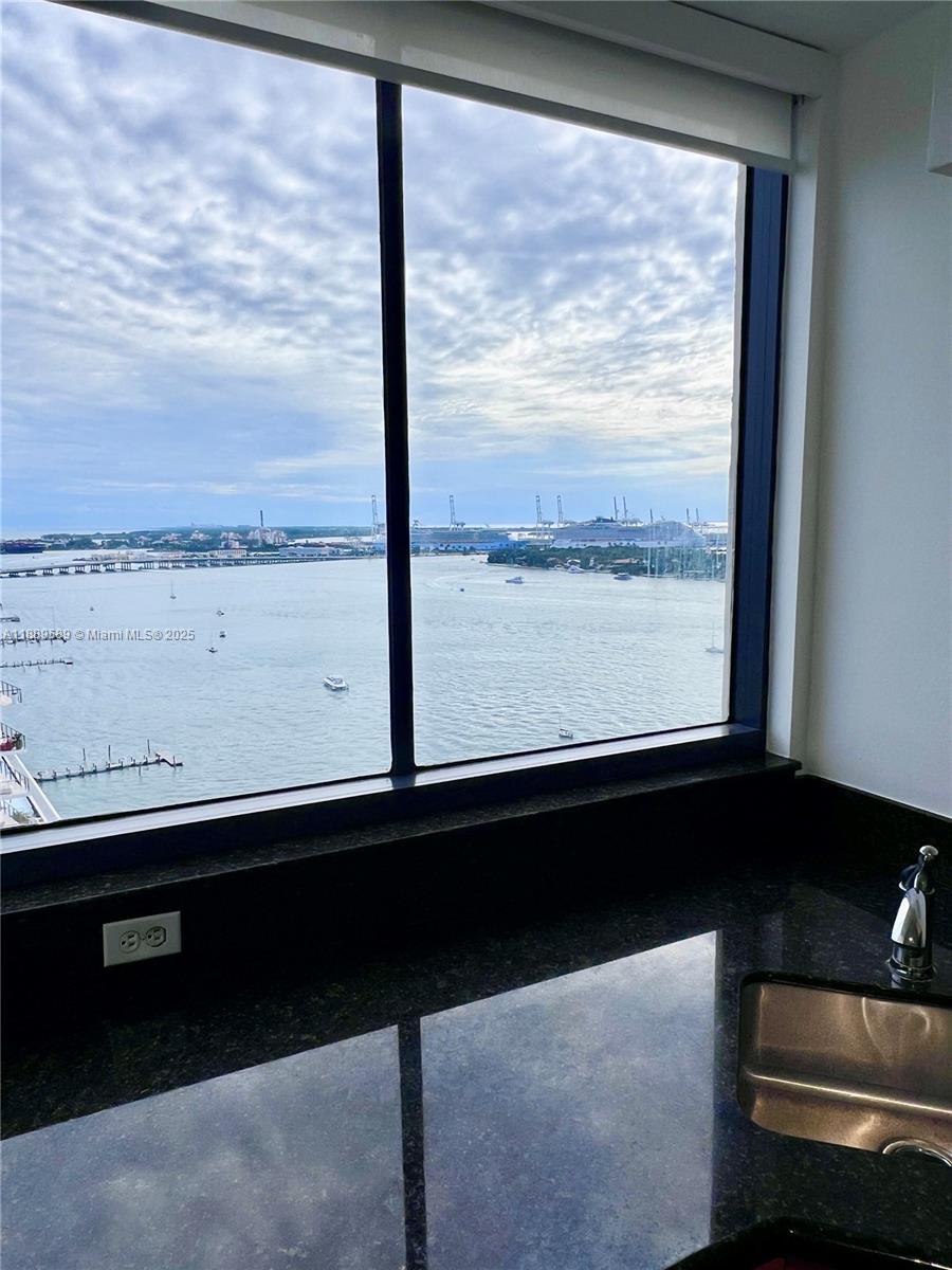1330 West Ave #2204, Miami Beach FL 33139