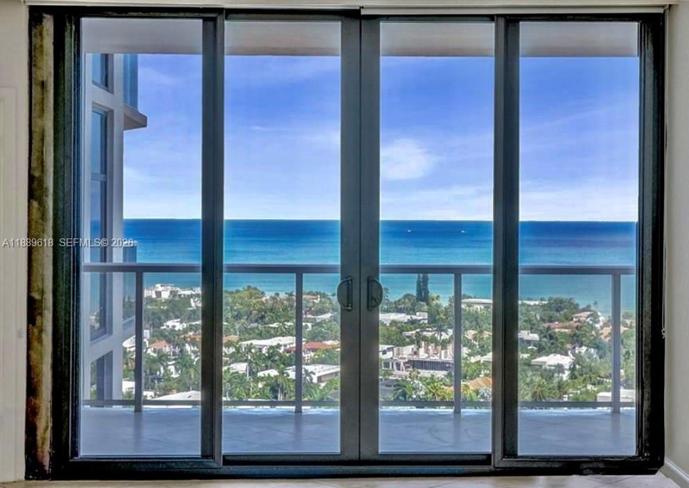 20281 E Country Club Dr #2110, Aventura FL 33180