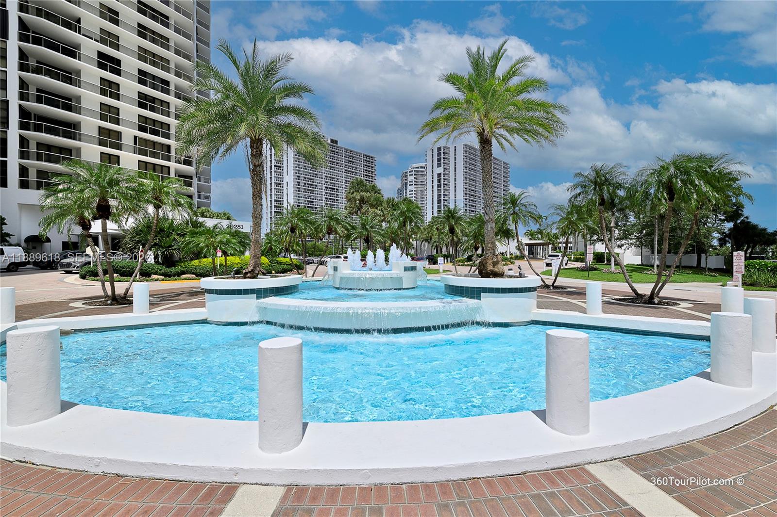 20281 E Country Club Dr #2110, Aventura FL 33180