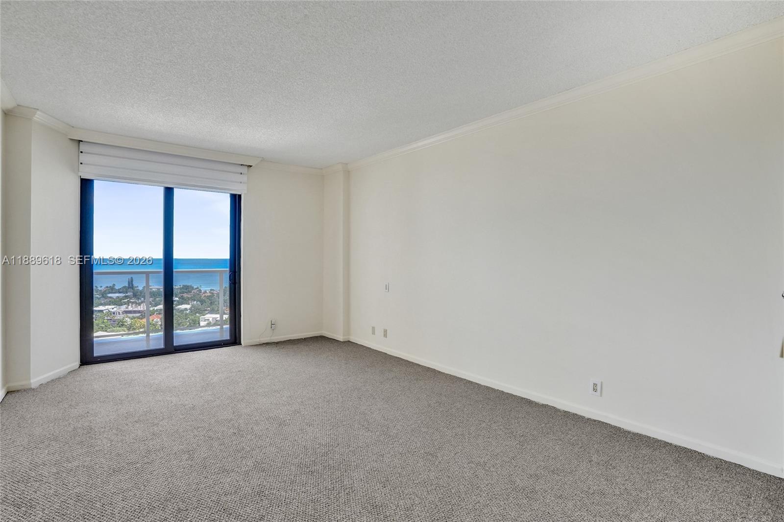 20281 E Country Club Dr #2110, Aventura FL 33180