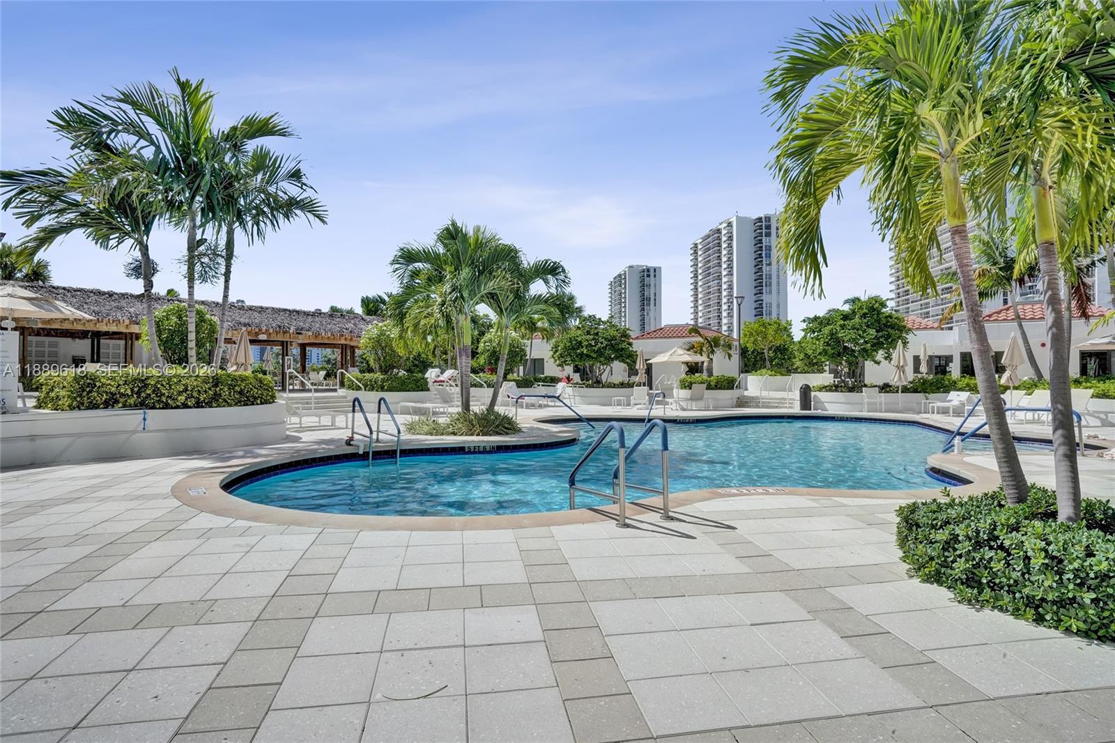 20281 E Country Club Dr #2110, Aventura FL 33180