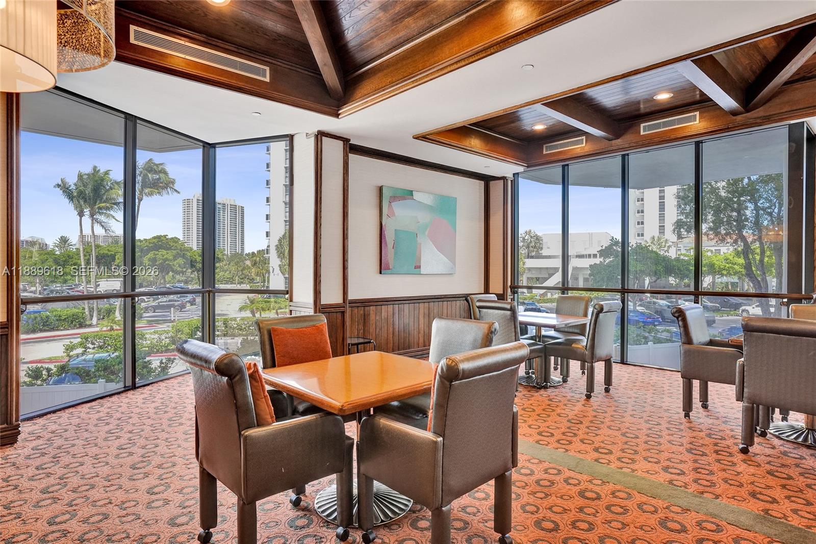 20281 E Country Club Dr #2110, Aventura FL 33180