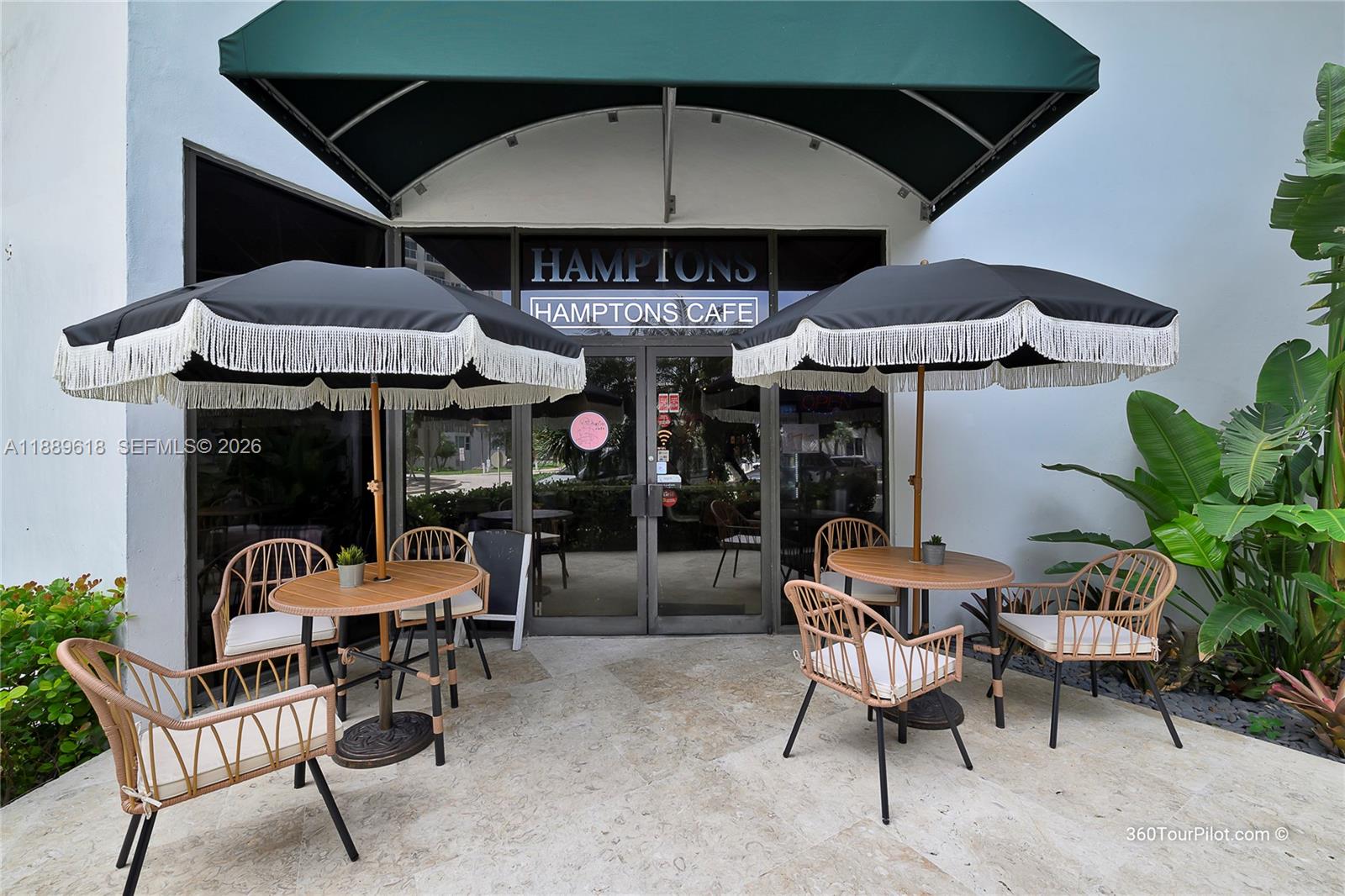20281 E Country Club Dr #2110, Aventura FL 33180