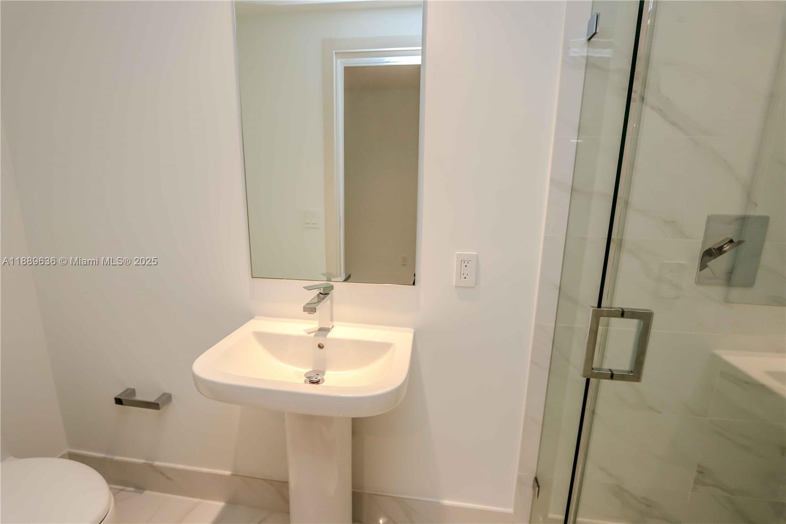 801 S Miami Ave #3606, Miami FL 33130