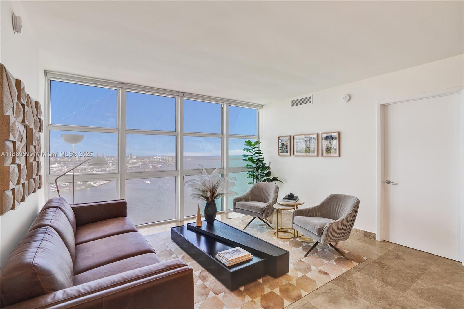 50 Biscayne Blvd #3908, Miami FL 33132