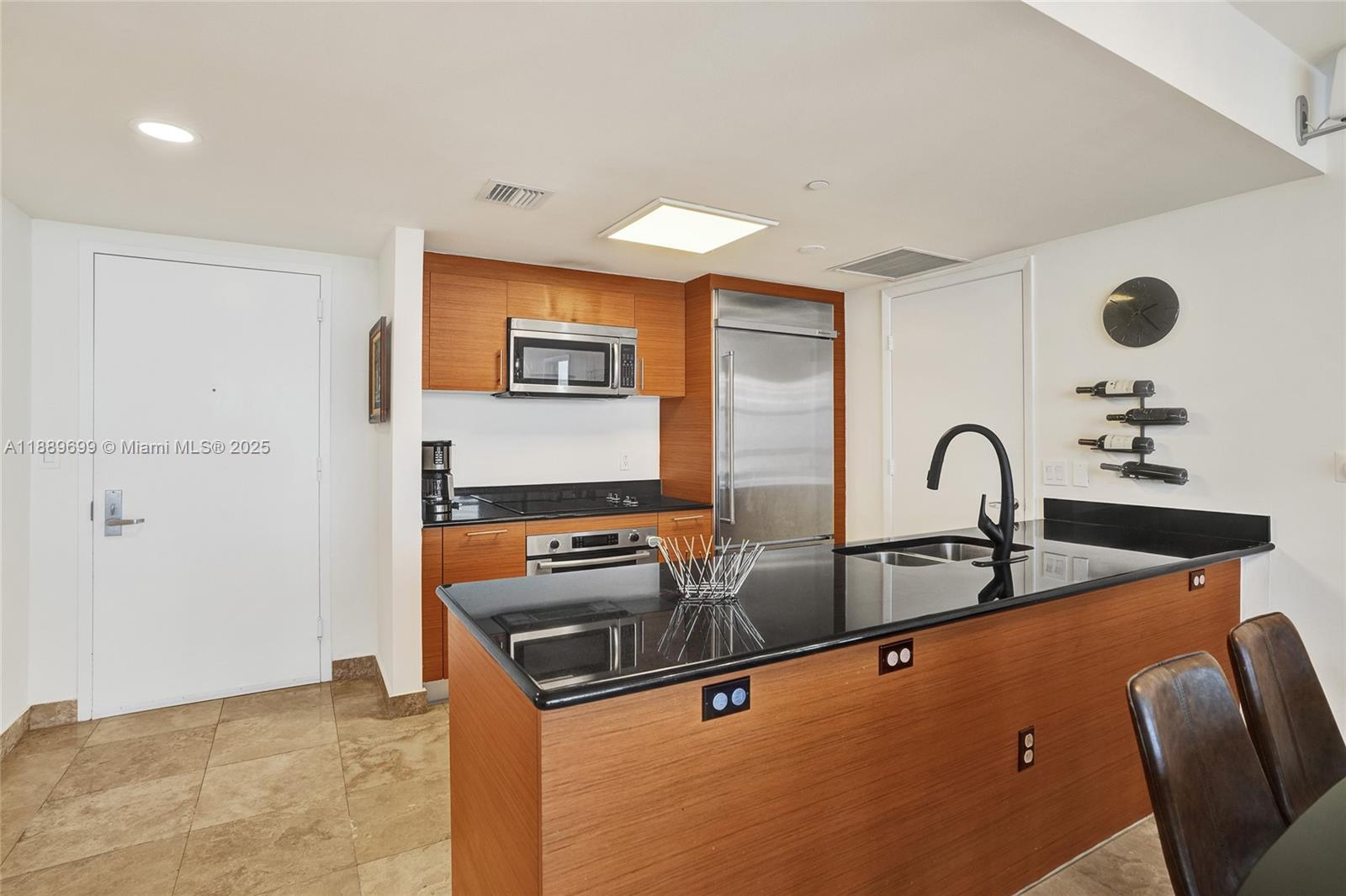 50 Biscayne Blvd #3908, Miami FL 33132