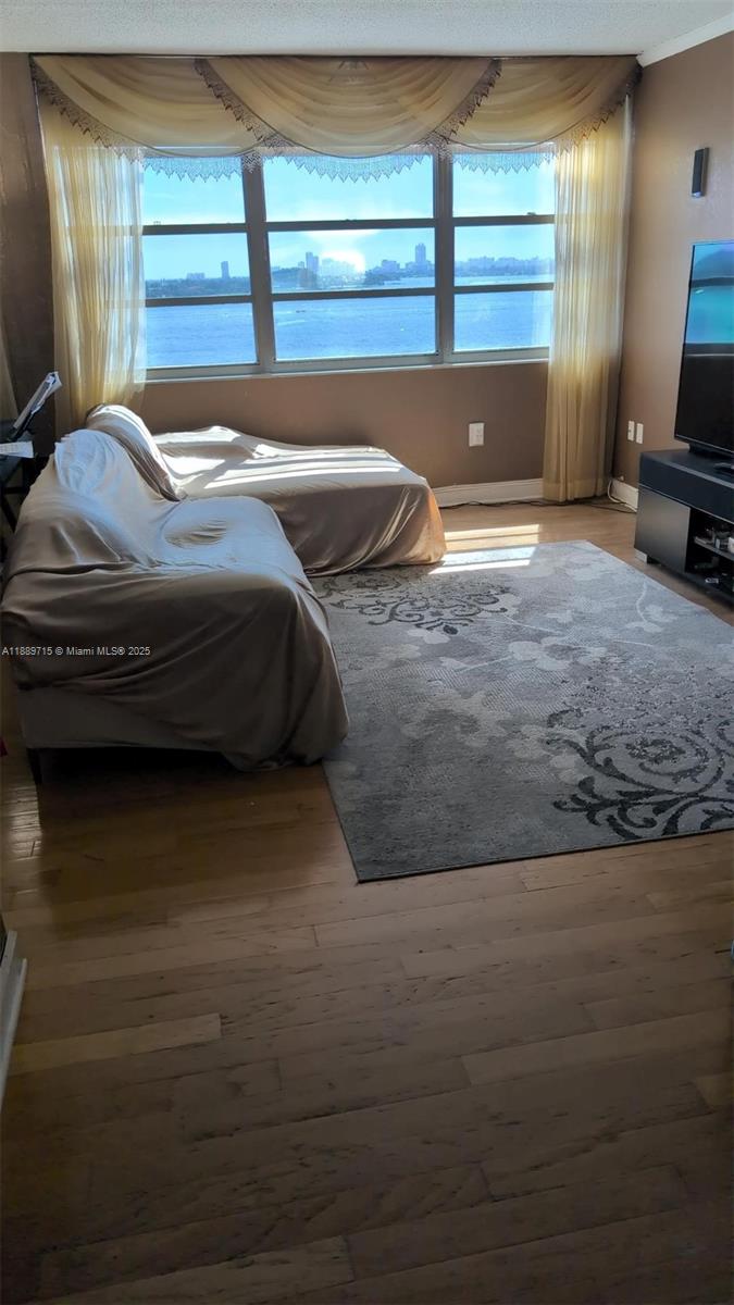 11930 N Bayshore Dr #1103, North Miami FL 33181