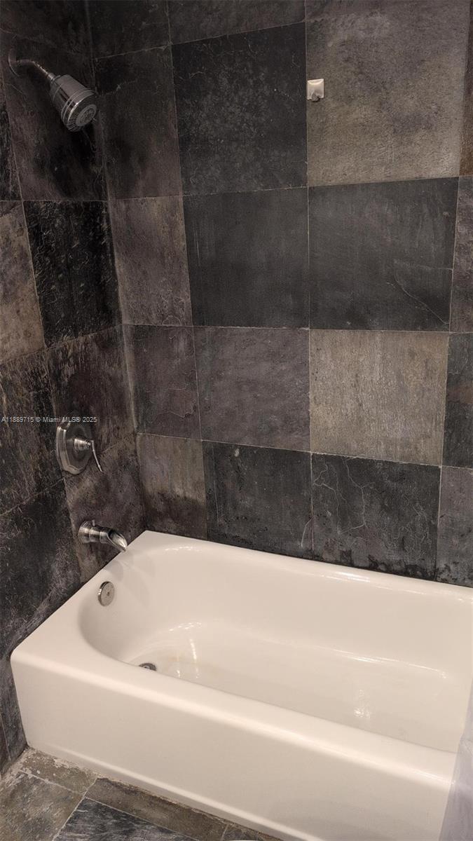 11930 N Bayshore Dr #1103, North Miami FL 33181