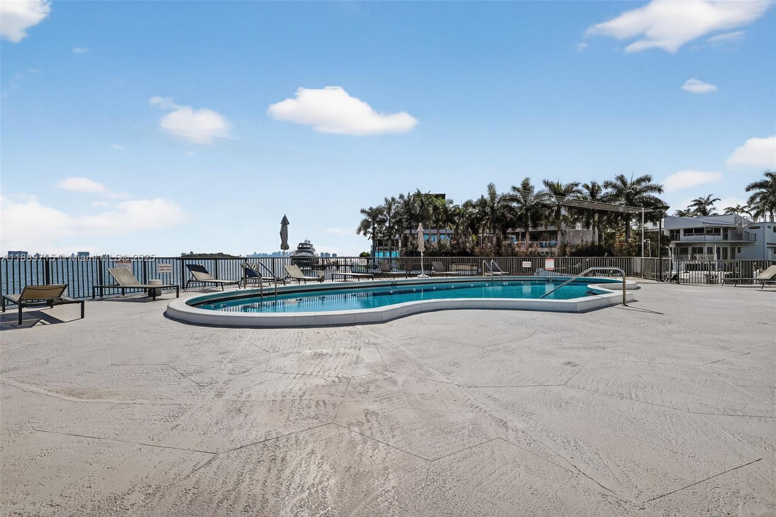 11930 N Bayshore Dr #1103, North Miami FL 33181