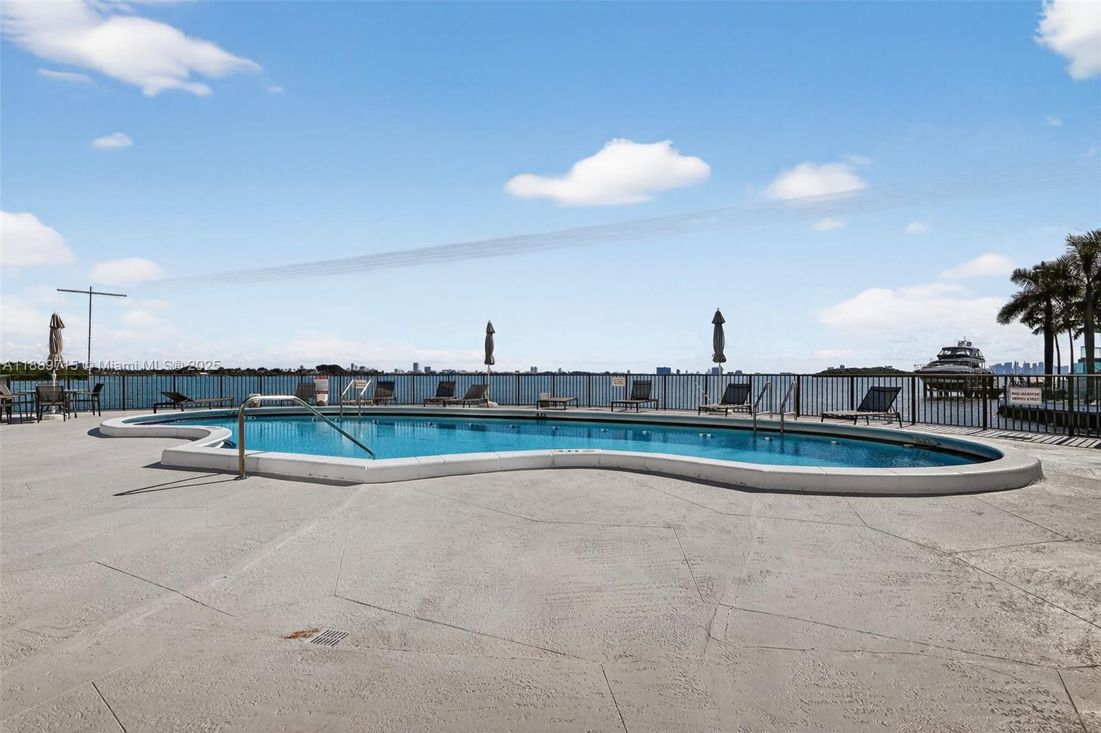 11930 N Bayshore Dr #1103, North Miami FL 33181