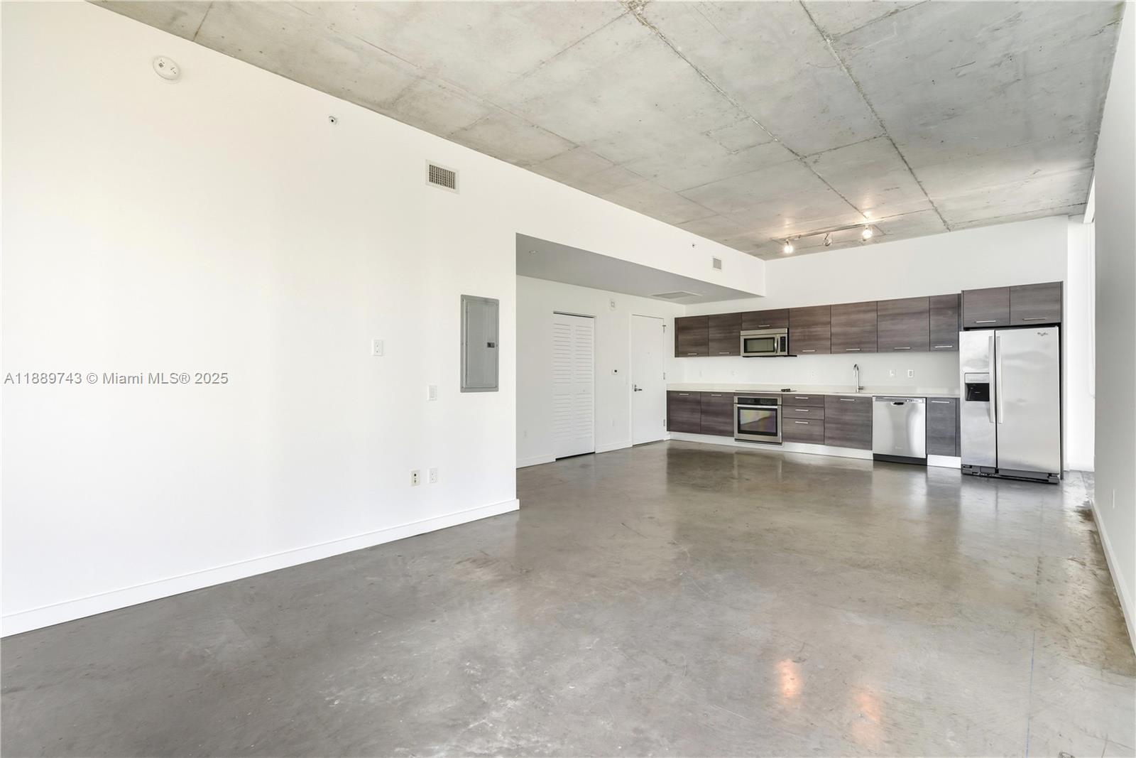 151 SE 1st Street #2002, Miami FL 33131