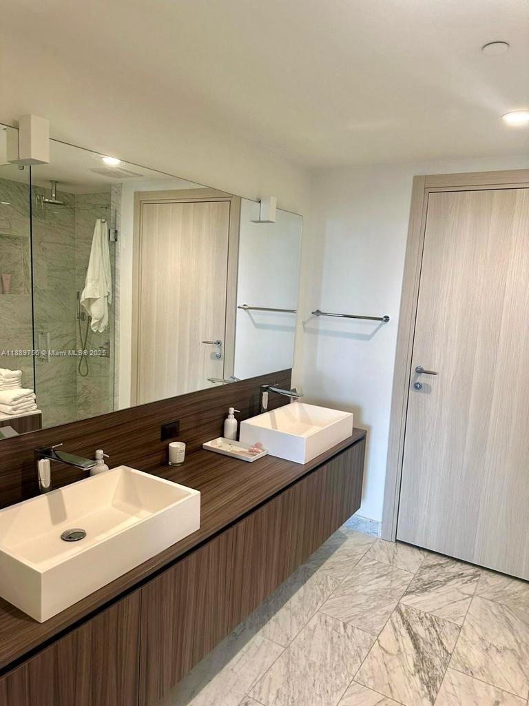 1000 Brickell Plz #2310, Miami FL 33131