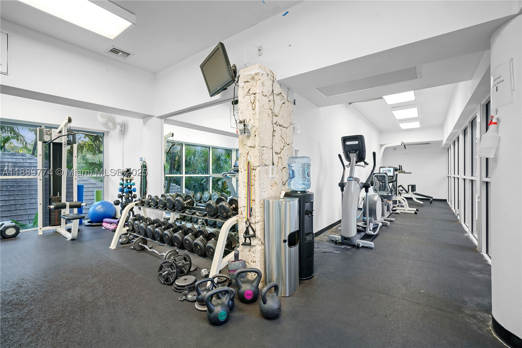 770 NE 69th St #2H, Miami FL 33138