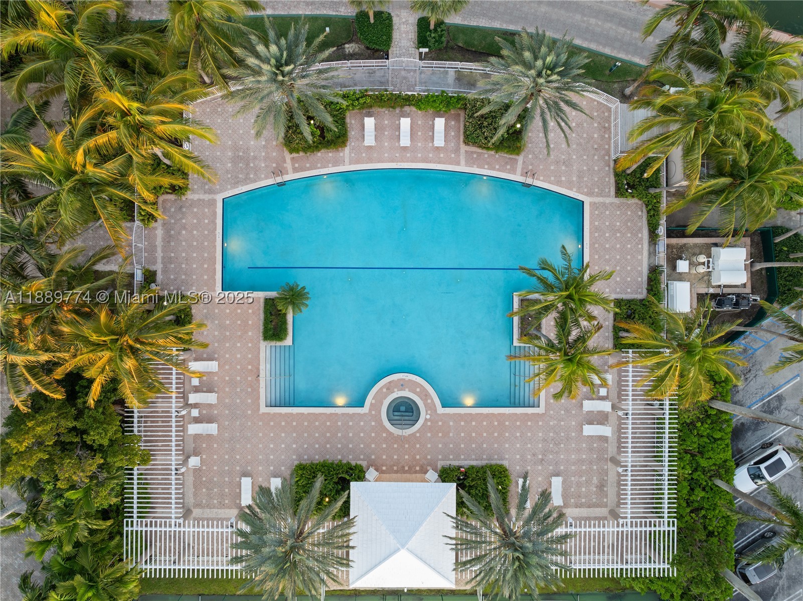 770 NE 69th St #2H, Miami FL 33138