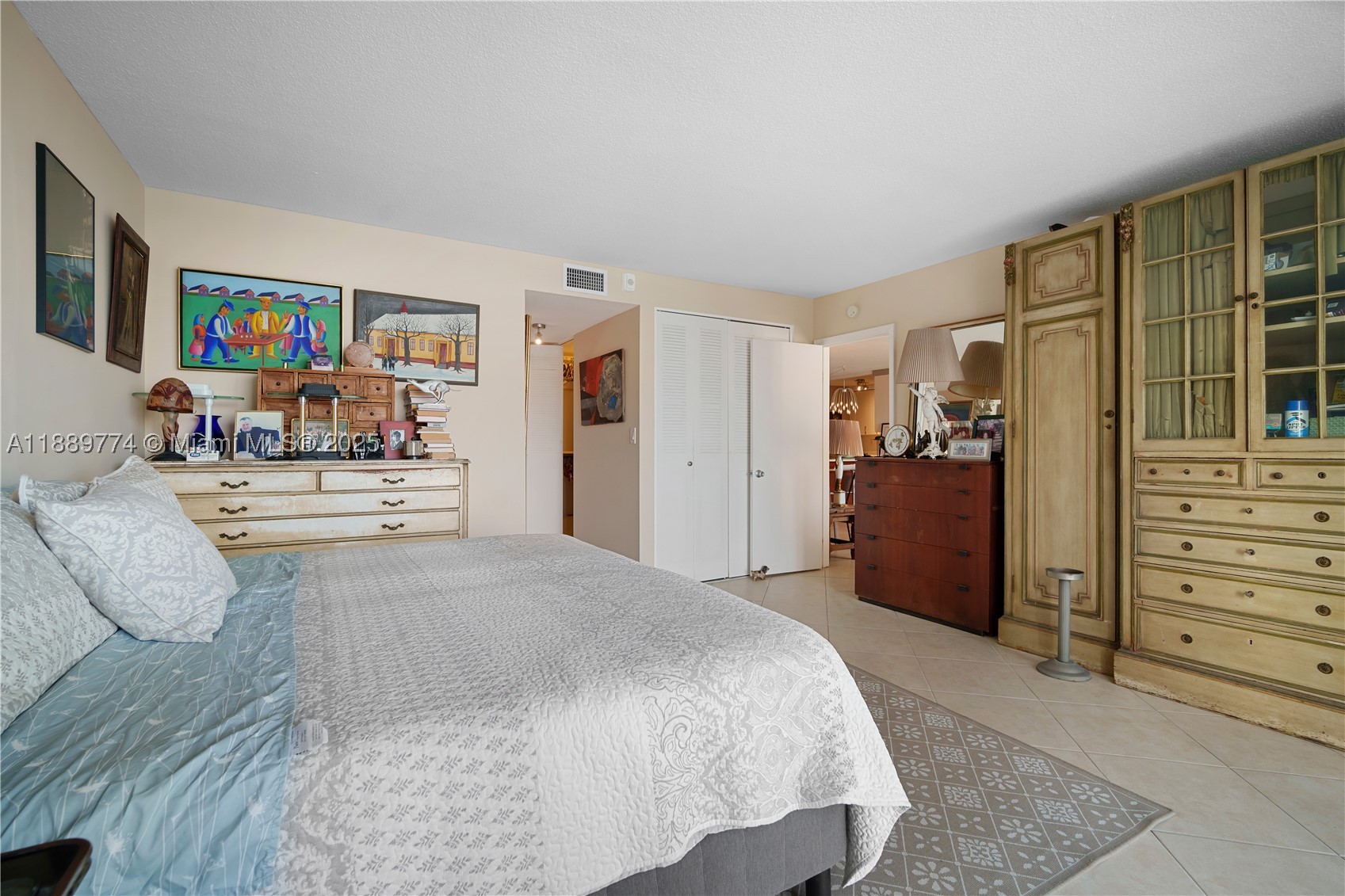 770 NE 69th St #2H, Miami FL 33138
