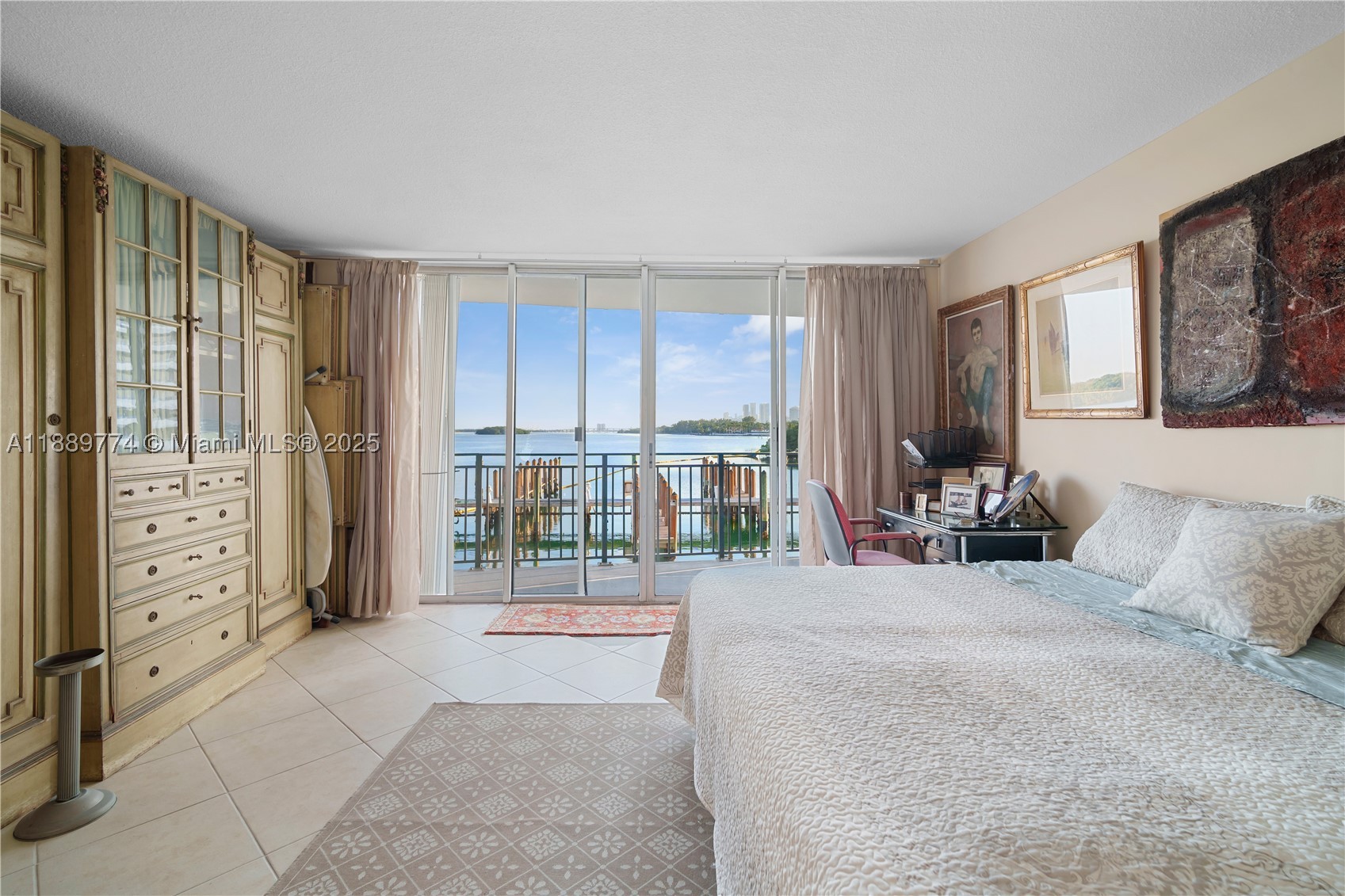 770 NE 69th St #2H, Miami FL 33138