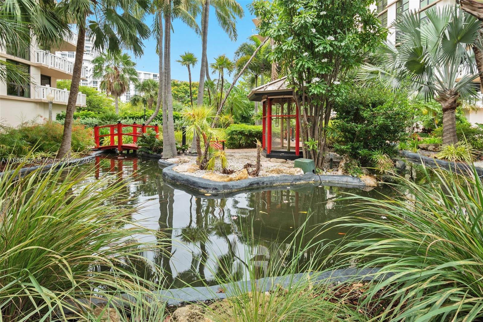 1121 Crandon Blvd #D304, Key Biscayne FL 33149