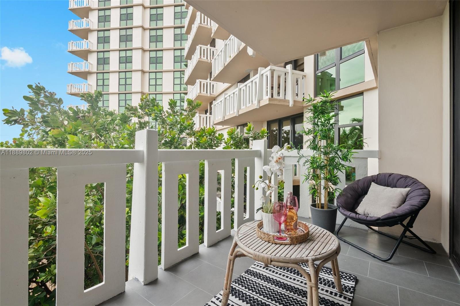 1121 Crandon Blvd #D304, Key Biscayne FL 33149