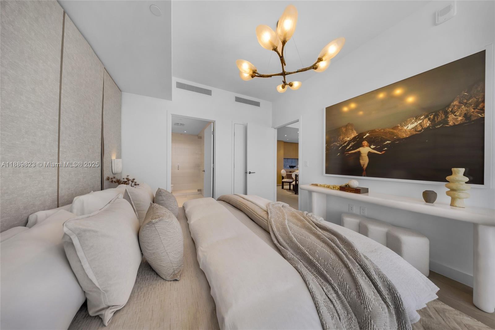 500 Alton Rd #2008, Miami Beach FL 33139