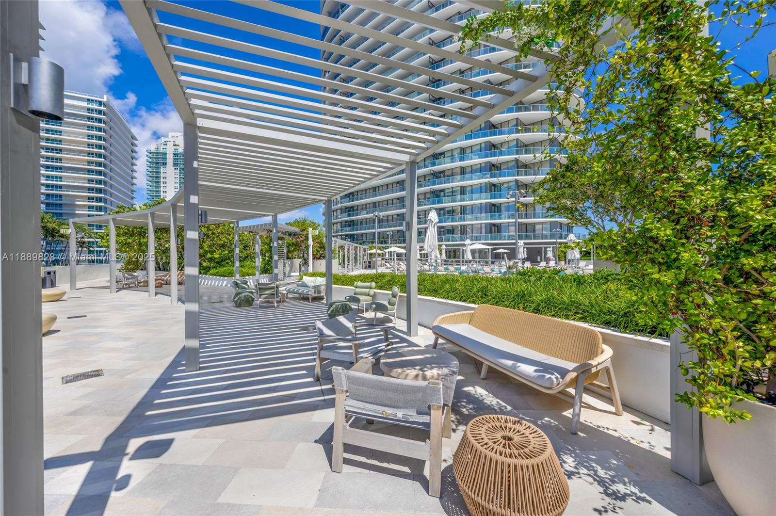 500 Alton Rd #2008, Miami Beach FL 33139