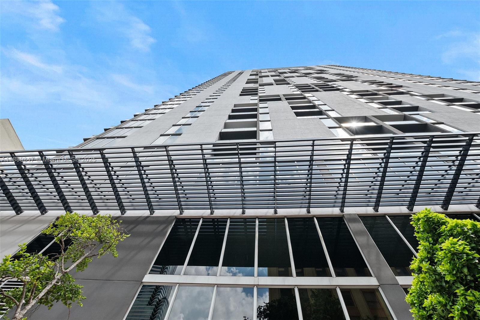 151 SE 1st St #3511, Miami FL 33131