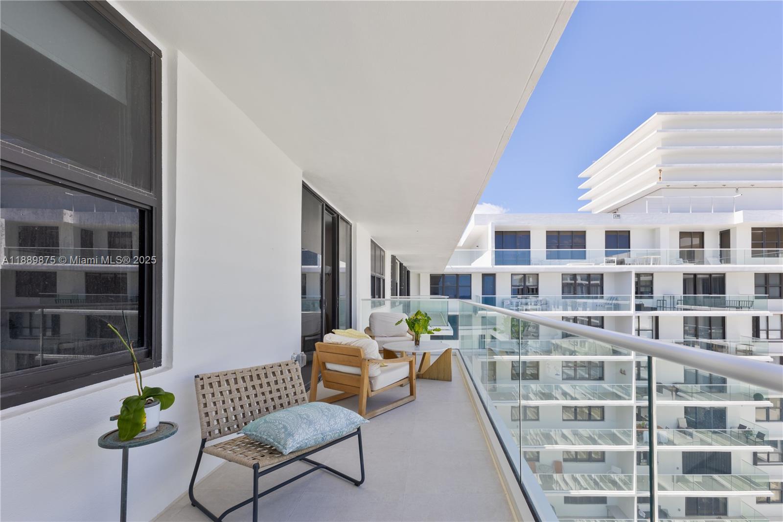 9801 Collins Ave #20V, Bal Harbour FL 33154