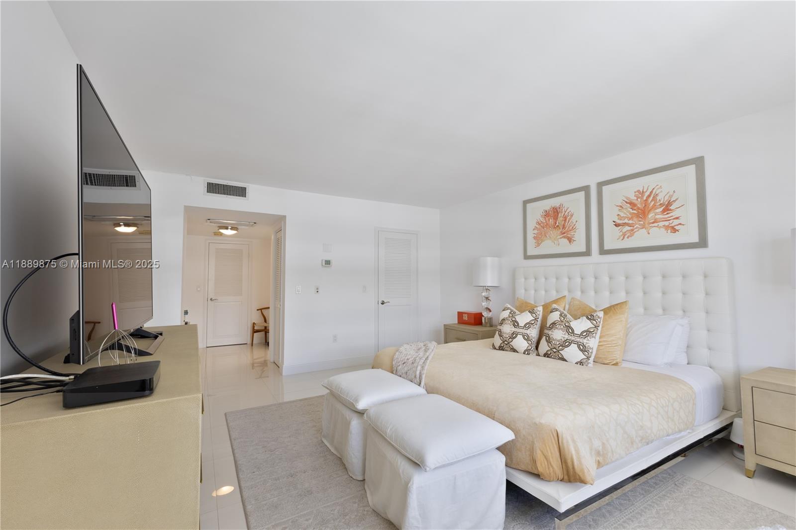 9801 Collins Ave #20V, Bal Harbour FL 33154