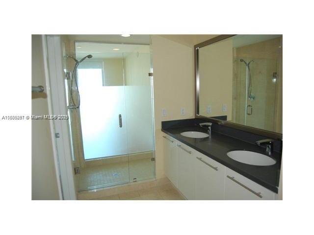 90 SW 3rd St #4411, Miami FL 33130
